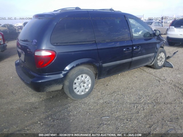 1C4GP45R05B356999 - 2005 CHRYSLER TOWN & COUNTRY  BLUE photo 4