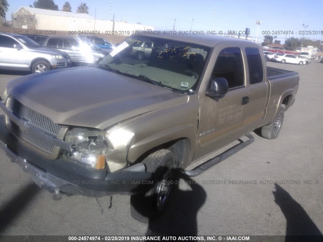 1GCHC29U84E219499 - 2004 CHEVROLET SILVERADO C2500 HEAVY DUTY BEIGE photo 2