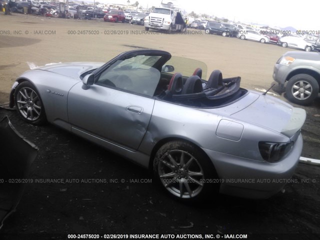 JHMAP21465S000219 - 2005 HONDA S2000 SILVER photo 3