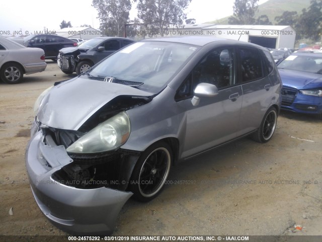 JHMGD38467S013487 - 2007 HONDA FIT GRAY photo 2