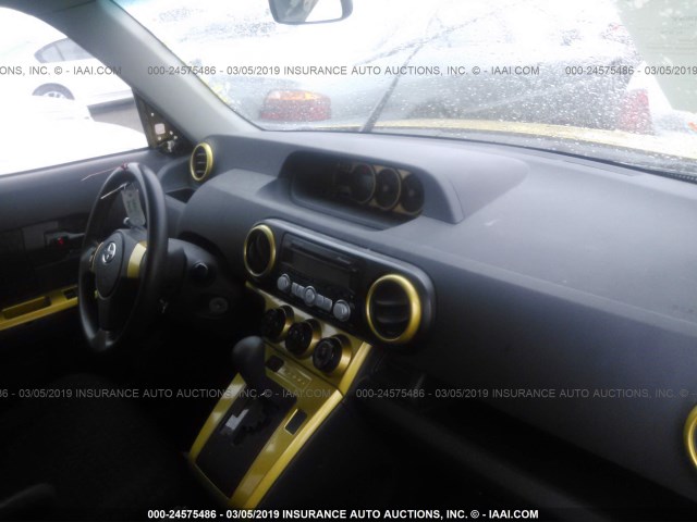 JTLKE50E381057662 - 2008 TOYOTA SCION XB 金色 照片 5