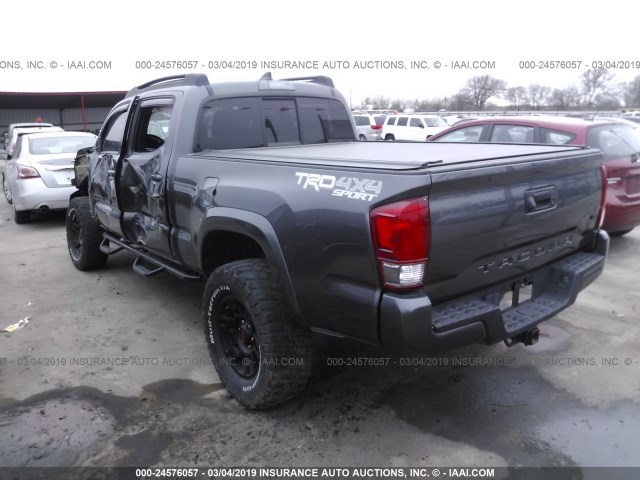 5TFDZ5BN8GX011326 - 2016 TOYOTA TACOMA DBL CAB/SR5/TRD SPORT/OR GRAY photo 3