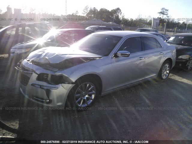 2C3CCACG2CH221252 - 2012 CHRYSLER 300 LIMITED SILVER photo 2