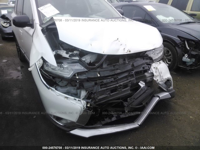 JA4AD2A37JZ045912 - 2018 MITSUBISHI OUTLANDER ES WHITE photo 6