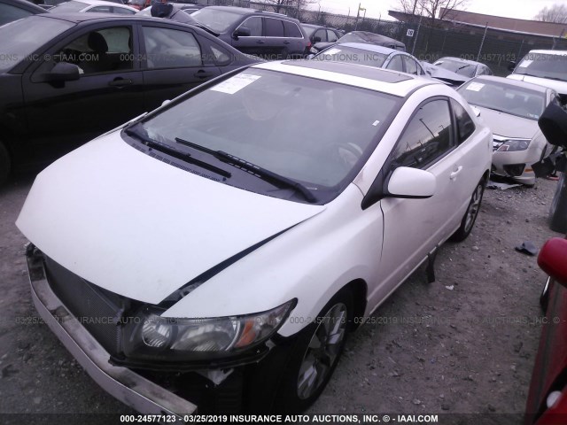 2HGFG12939H508657 - 2009 HONDA CIVIC EXL WHITE photo 2