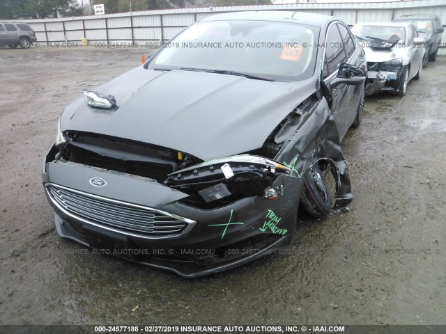 3FA6P0T94HR321041 - 2017 FORD FUSION SE GRAY photo 6