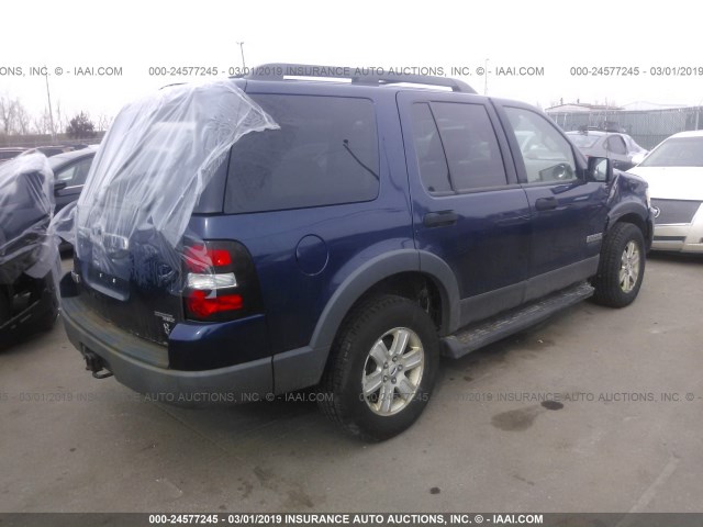 1FMEU73806UA09945 - 2006 FORD EXPLORER XLT BLUE photo 4