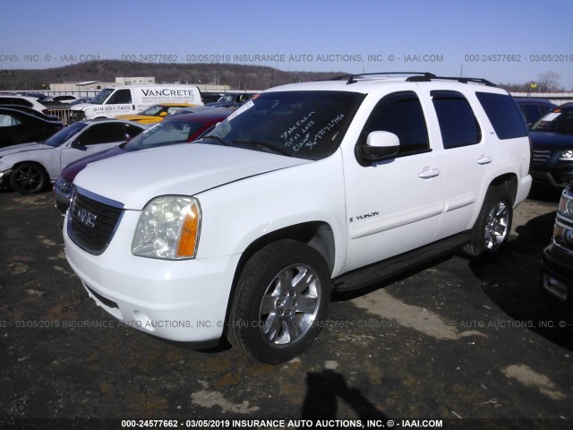 1GKFC13057R245759 - 2007 GMC YUKON WHITE photo 2