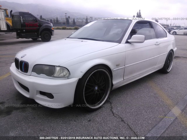 WBABM5340YJN90745 - 2000 BMW 328 CI WHITE photo 2