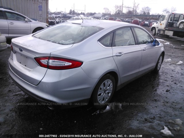 1FA6P0G76E5387453 - 2014 FORD FUSION S SILVER photo 4