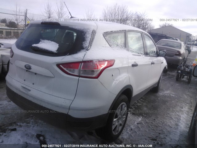 1FMCU0F74EUA58985 - 2014 FORD ESCAPE S WHITE photo 4