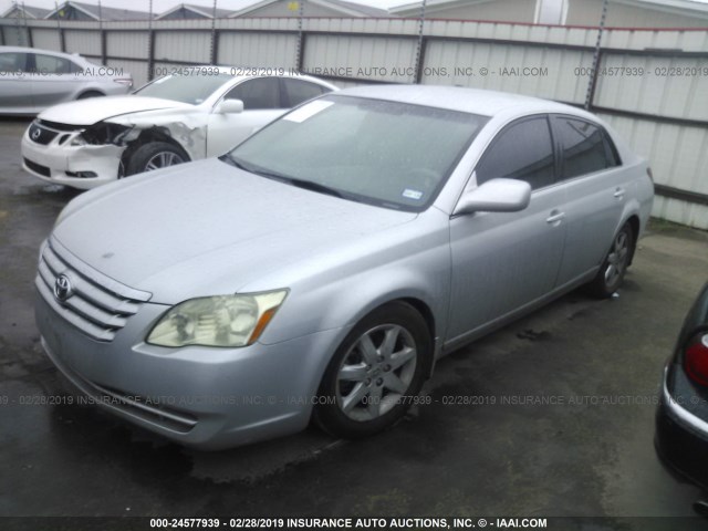 4T1BK36B96U146956 - 2006 TOYOTA AVALON XL/XLS/TOURING/LIMITED SILVER photo 2