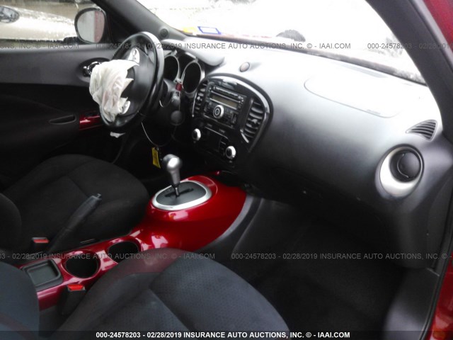 JN8AF5MR2CT113674 - 2012 NISSAN JUKE S/SV/SL RED photo 5