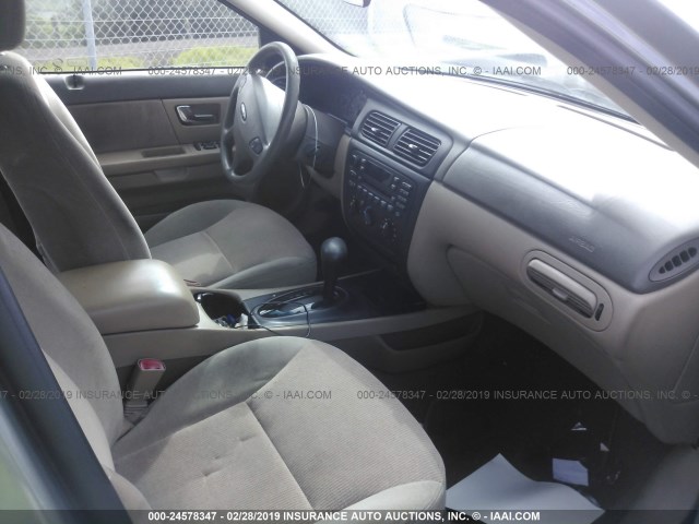 1FAFP55S81G184762 - 2001 FORD TAURUS SES GRAY photo 5