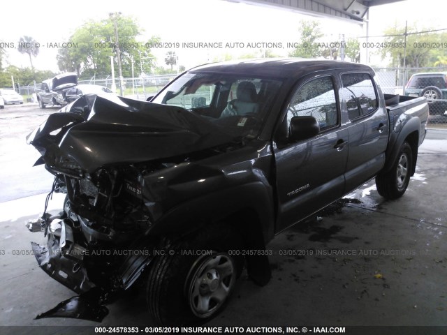 5TFJX4GNXFX043852 - 2015 TOYOTA TACOMA DOUBLE CAB PRERUNNER GRAY photo 2