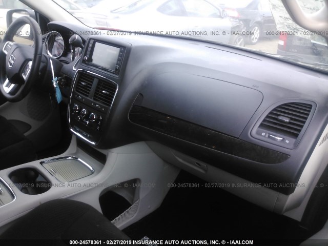 2C4RDGCG5FR569874 - 2015 DODGE GRAND CARAVAN SXT Dark Blue photo 5