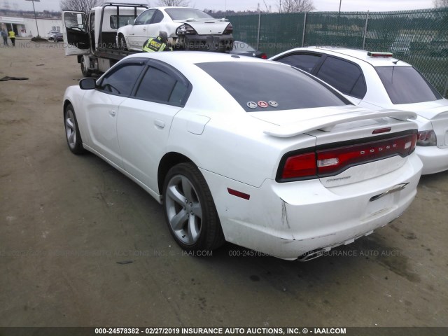 2C3CDXHG7DH738489 - 2013 DODGE CHARGER SXT WHITE photo 3