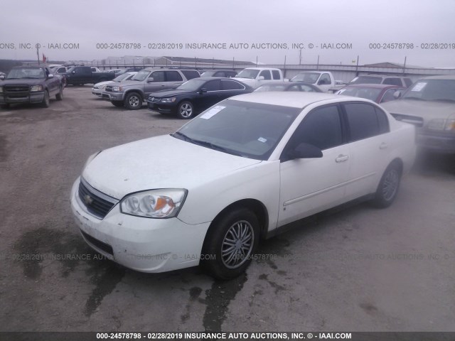 1G1ZS58F47F226405 - 2007 CHEVROLET MALIBU LS WHITE photo 2