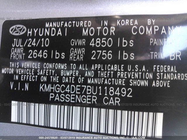 KMHGC4DE7BU118492 - 2011 HYUNDAI GENESIS 3.8L GRAY photo 9