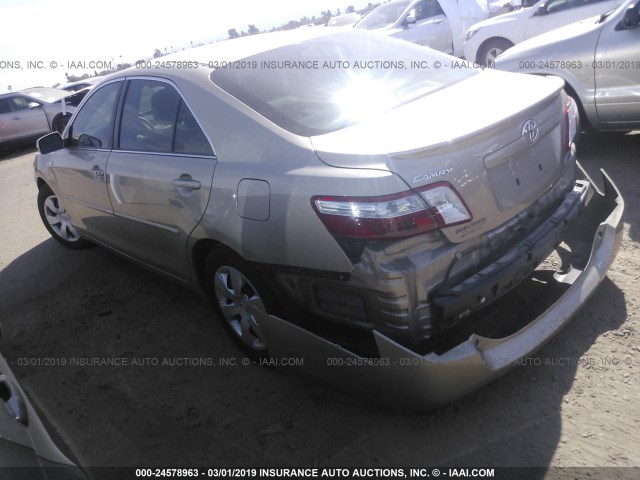 4T1BB46K39U109475 - 2009 TOYOTA CAMRY HYBRID TAN photo 3