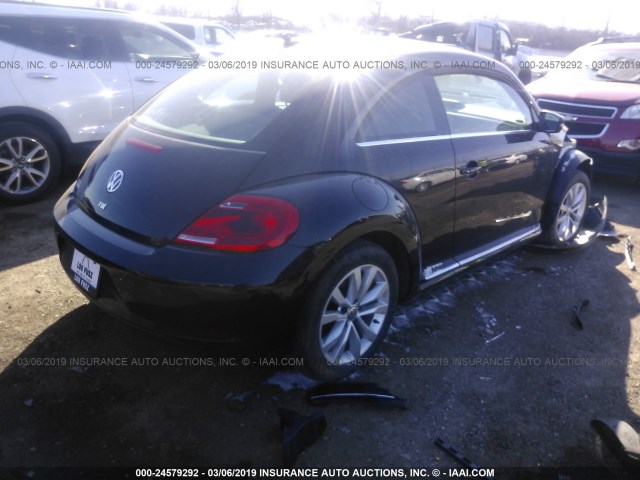 3VWRL7AT2EM629762 - 2014 VOLKSWAGEN BEETLE BLACK photo 4