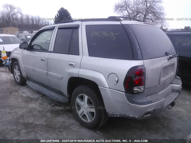 1GNDT13S652104233 - 2005 CHEVROLET TRAILBLAZER LS/LT SILVER photo 3