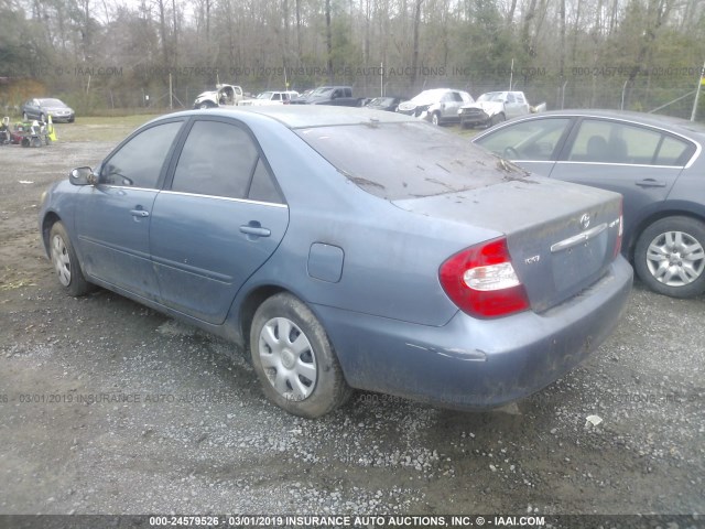 4T1BE32K04U846374 - 2004 TOYOTA CAMRY LE/XLE/SE BLUE photo 3