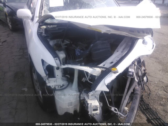 4T4BF3EK5BR171391 - 2011 TOYOTA CAMRY SE/LE/XLE 白色 照片 6