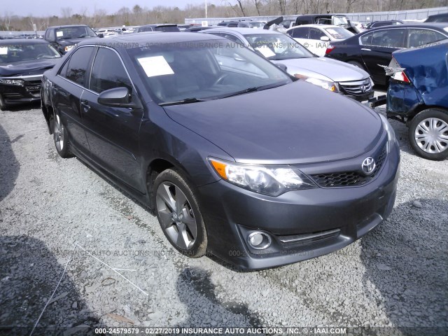 4T1BF1FK3EU325999 - 2014 TOYOTA CAMRY L/SE/LE/XLE 灰色 照片 1