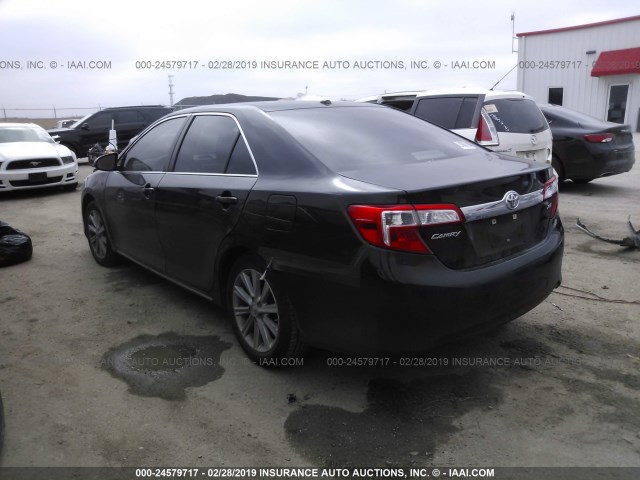 4T1BK1FK0EU024134 - 2014 TOYOTA CAMRY SE/XLE BLACK photo 3