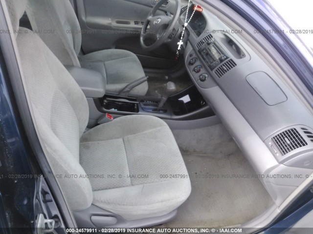 4T1BE32K23U247913 - 2003 TOYOTA CAMRY LE/XLE/SE Dark Blue photo 5