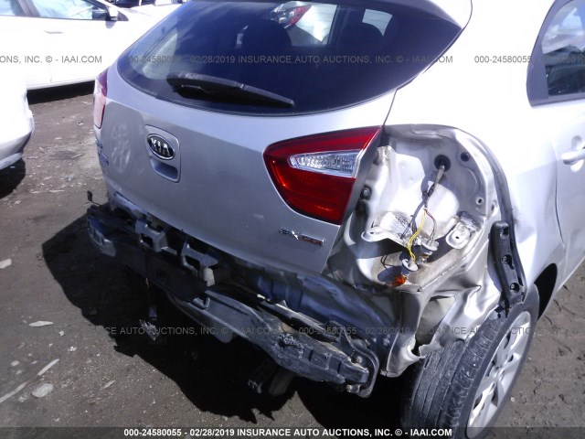 KNADN5A35C6010708 - 2012 KIA RIO EX/SX WHITE photo 6