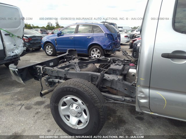 5TFJU4GN1FX067420 - 2015 TOYOTA TACOMA DOUBLE CAB PRERUNNER SILVER photo 6