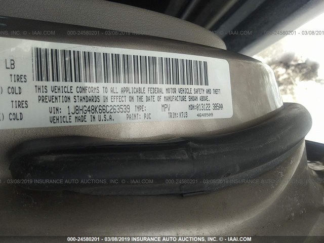 1J8HG48K66C263539 - 2006 JEEP COMMANDER 金色 照片 9