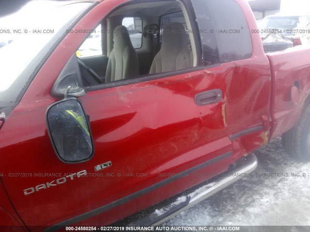 1B7GG42N82S548779 - 2002 DODGE DAKOTA SLT RED photo 6