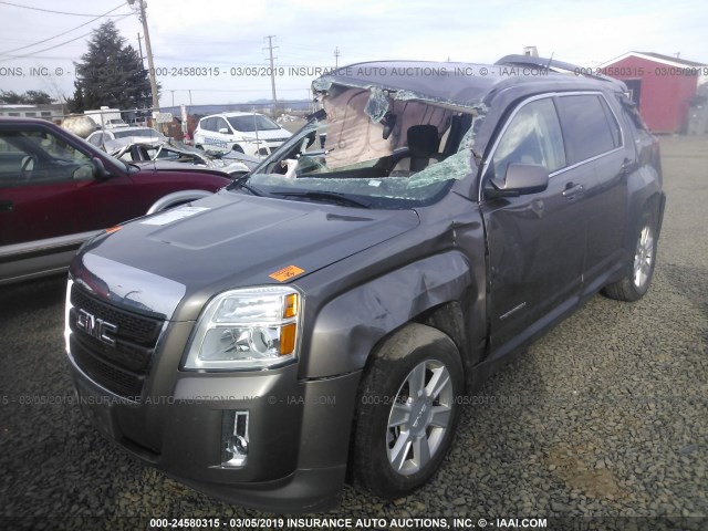 2CTFLCEW8A6266525 - 2010 GMC TERRAIN SLE GRAY photo 2