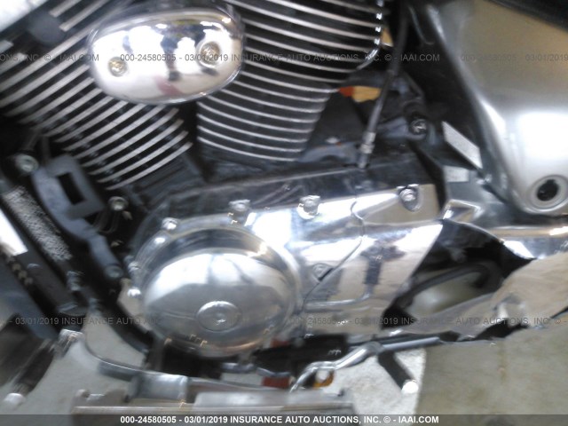 JS1VS54A332105943 - 2003 SUZUKI VL800 SILVER photo 9