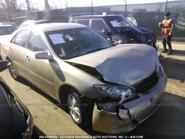 4T1BE32K46U142228 - 2006 TOYOTA CAMRY LE/XLE/SE GOLD photo 1