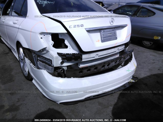 WDDGF4HBXDR247723 - 2013 MERCEDES-BENZ C 250 WHITE photo 6