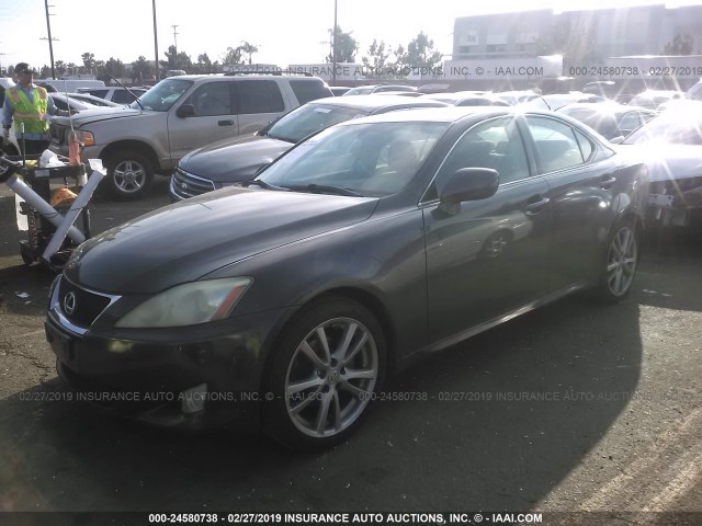 JTHBK262482080635 - 2008 LEXUS IS 250 GRAY photo 2