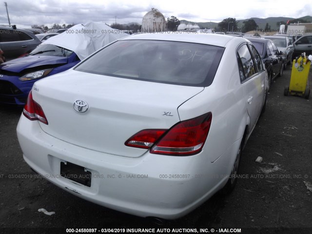 4T1BK36B66U110206 - 2006 TOYOTA AVALON XL/XLS/TOURING/LIMITED WHITE photo 4