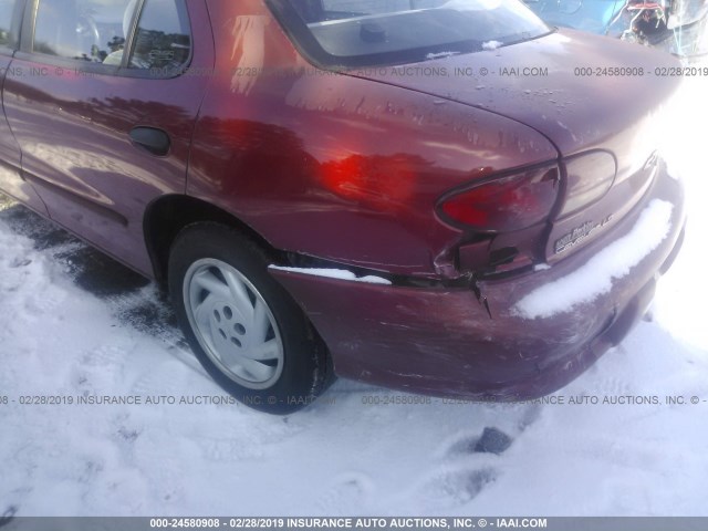 1G1JF5247T7254454 - 1996 CHEVROLET CAVALIER LS RED photo 6