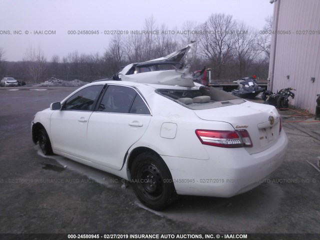 4T1BF3EK5AU543823 - 2010 TOYOTA CAMRY SE/LE/XLE 白色 照片 3