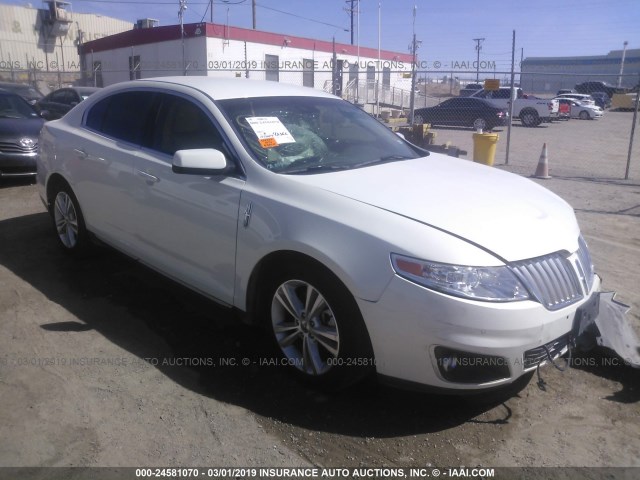 1LNHL9DRXCG805650 - 2012 LINCOLN MKS WHITE photo 1