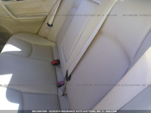 WDBRF61J54E019375 - 2004 MERCEDES-BENZ C 240 WHITE photo 8