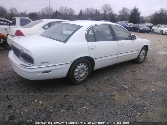 1G4CU5218W4662104 - 1998 BUICK PARK AVENUE ULTRA WHITE photo 4