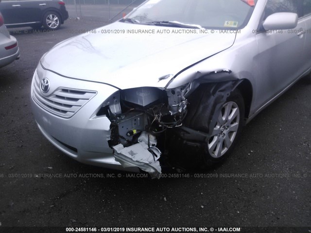 4T1BE46K29U892635 - 2009 TOYOTA CAMRY SE/LE/XLE SILVER photo 6