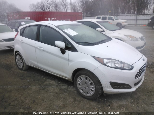 3FADP4TJ7GM169938 - 2016 FORD FIESTA S WHITE photo 1