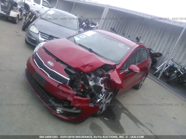 KNADN4A38G6668653 - 2016 KIA RIO EX/SX RED photo 2