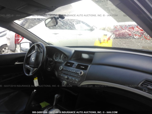 1HGCP2F64CA242631 - 2012 HONDA ACCORD SE 黑色 照片 5